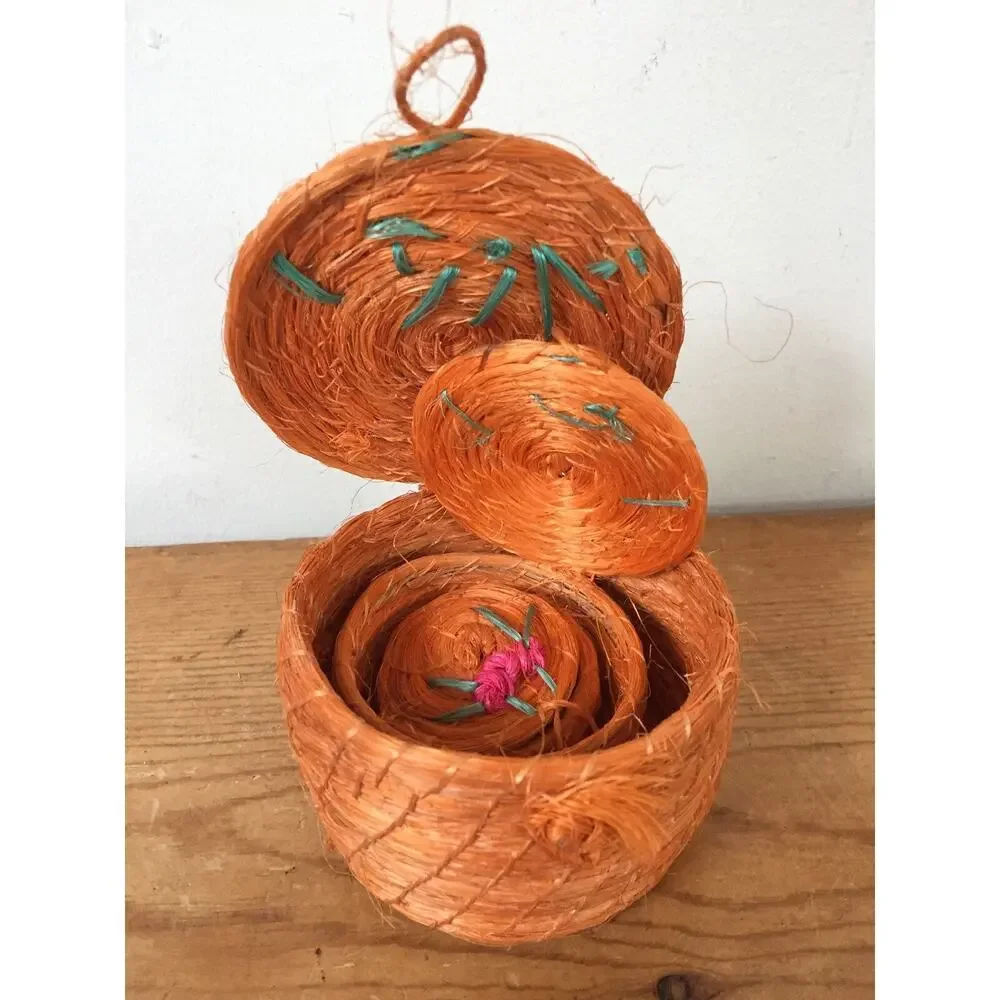 Set 3 Vintage Asian Handmade Woven Orange Straw Nesting Decorative Baskets 3.5